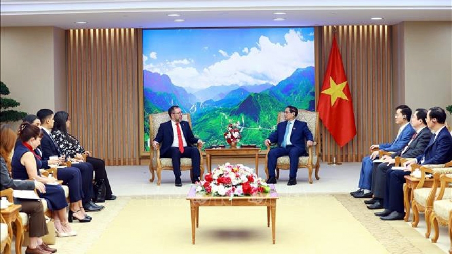 Vietnam attaches importance to partnership with Venezuela